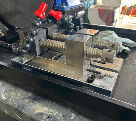 modern2-cutting-area